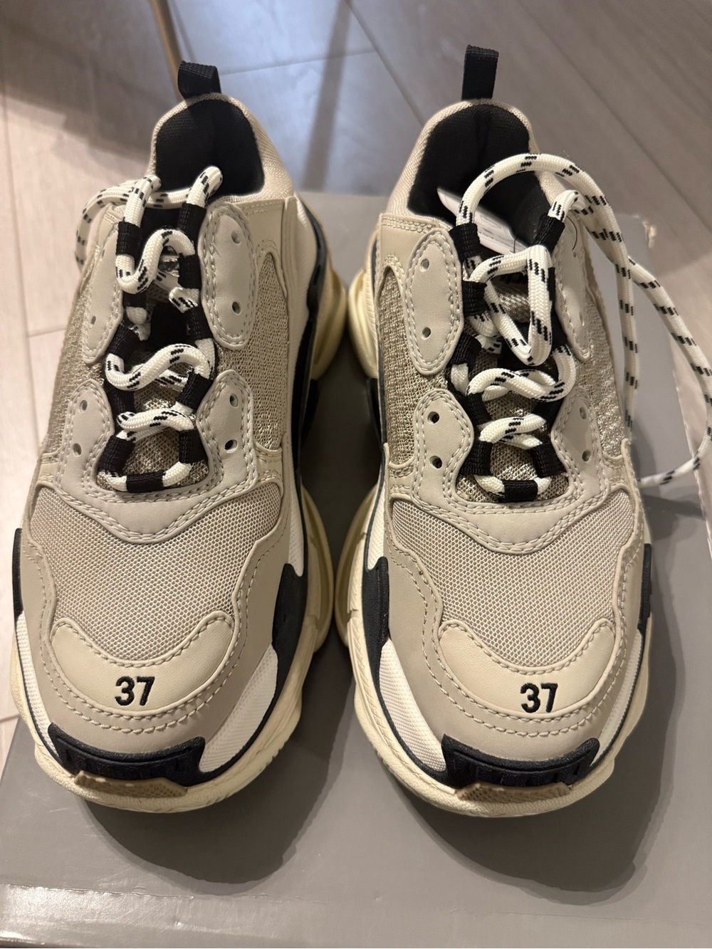 Women's Balenciaga triple s